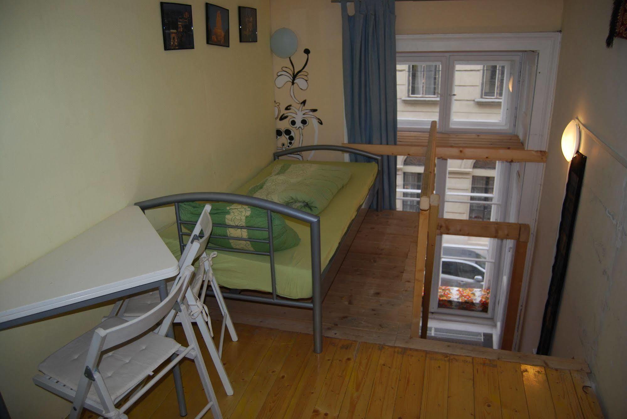 Budapest Centrum Cozy Hostel エクステリア 写真